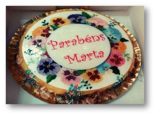 Bolo com Foto Montagem de Flores