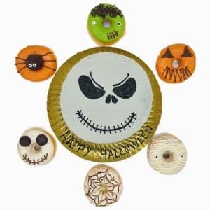 Bolo De Halloween E Donuts